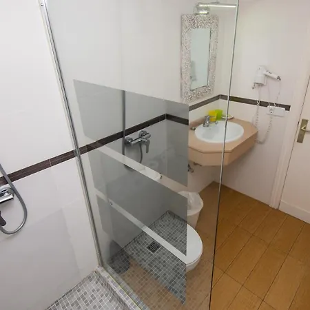 Vista Sol Szálloda *